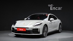 Porsche Panamera 2025