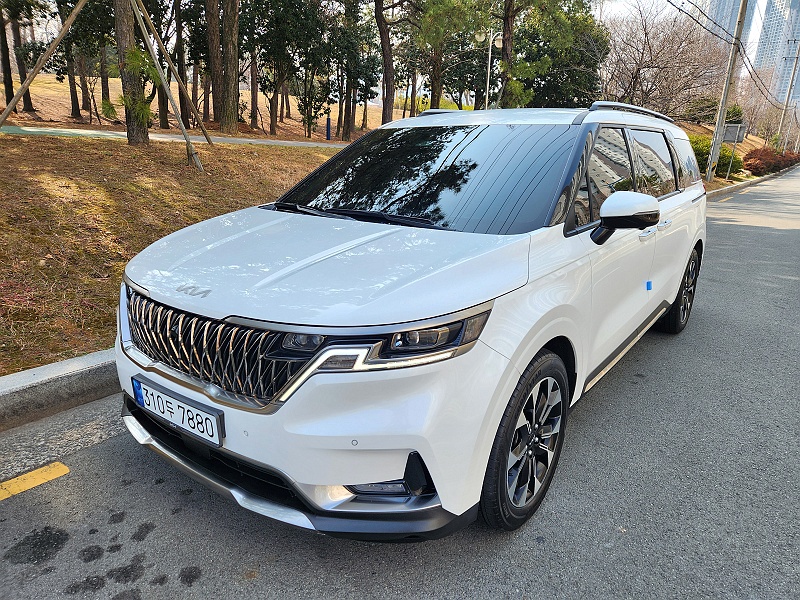 Kia Canival