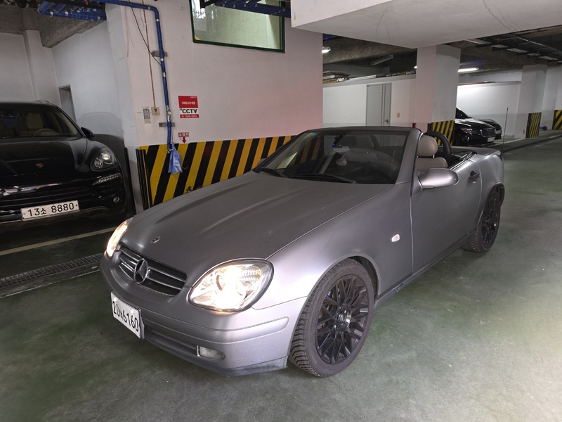 Mercedes-Benz SLK-Class
