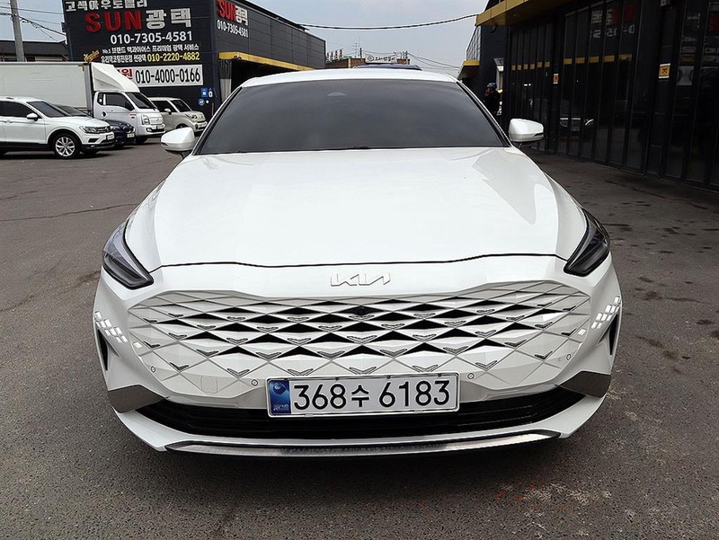 Kia K8