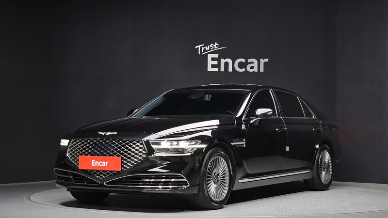 Genesis G90