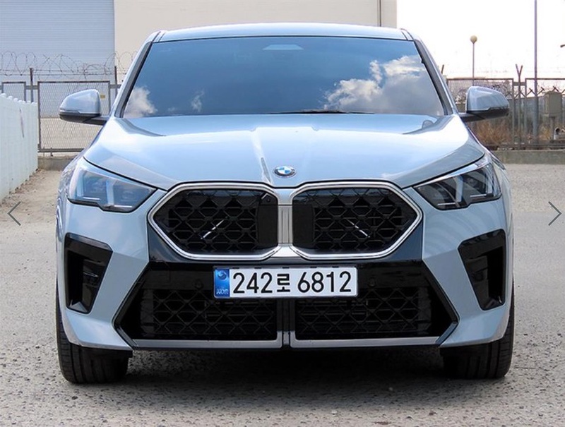 BMW X2