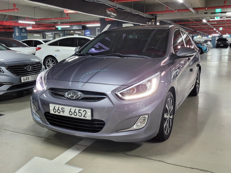Hyundai Accent