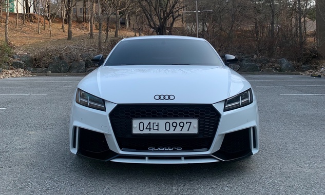 Audi TT 2015
