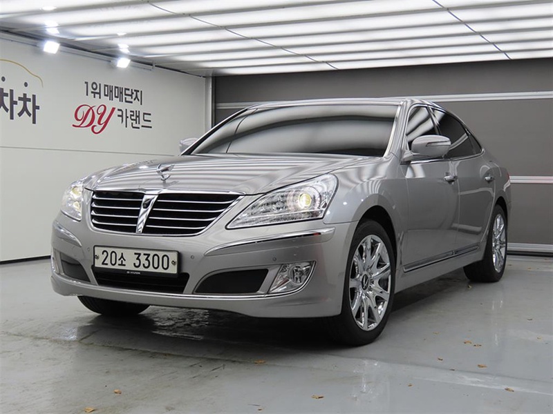 Hyundai Equus