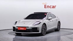 Porsche Panamera 2024