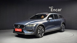 Volvo V60 2023