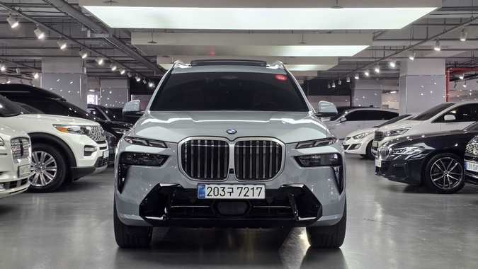 BMW X7 2024