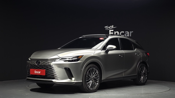 Lexus RX 2024
