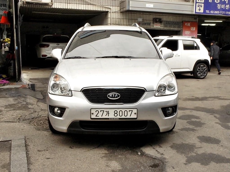 Kia Carens