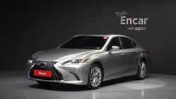 Lexus ES 2023