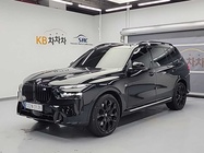 BMW X7 2025