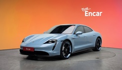Porsche Taycan 2021