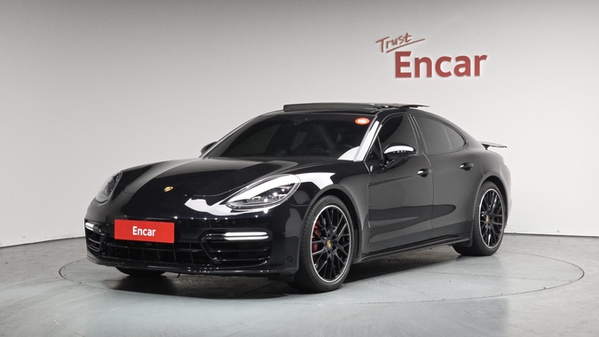 Porsche Panamera 2020