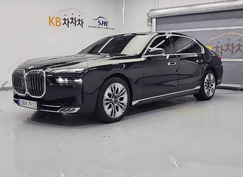 BMW 7 Series
