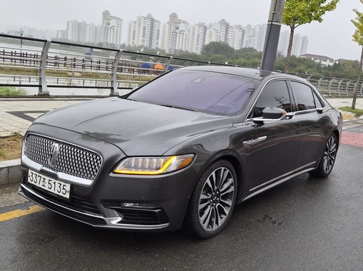 Lincoln Continental 2019