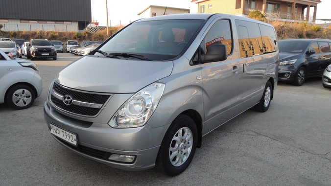 Hyundai Starex 2015