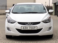 Hyundai Avante 2011