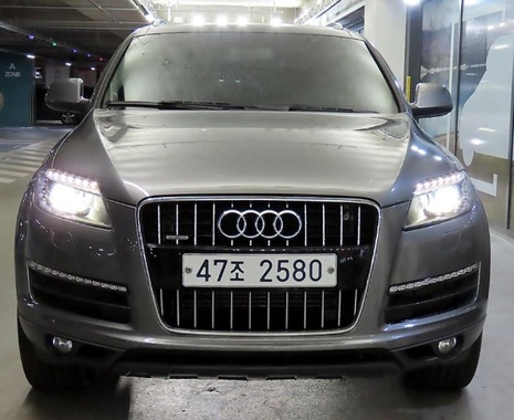 Audi Q7 2013