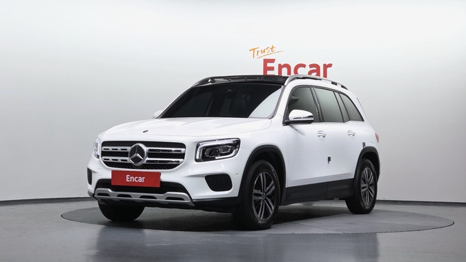 Mercedes-Benz GLB-Class 2021