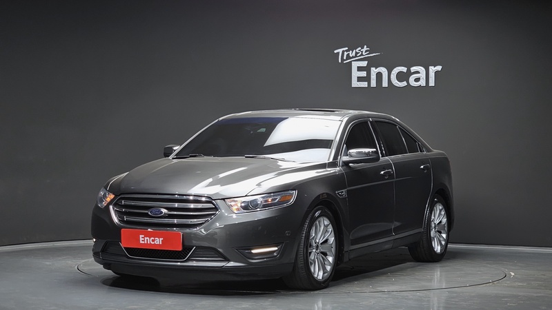 Ford Taurus
