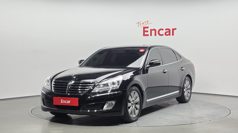 Hyundai Equus