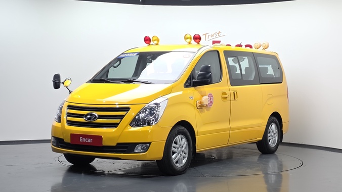 Hyundai Starex 2016