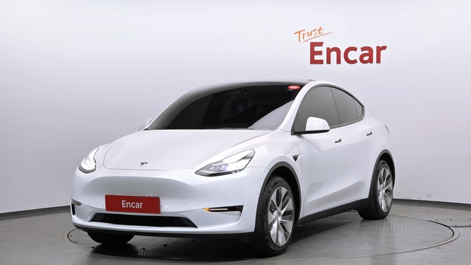 Tesla Model Y 2021
