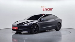 Tesla Model 3 2025