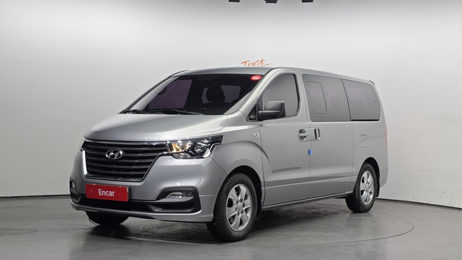 Hyundai Starex 2018