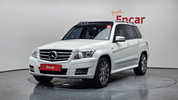 Mercedes-Benz GLK-Class 2011