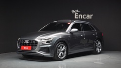 Audi Q8 2021