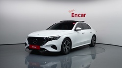 Mercedes-Benz E-Class 2024