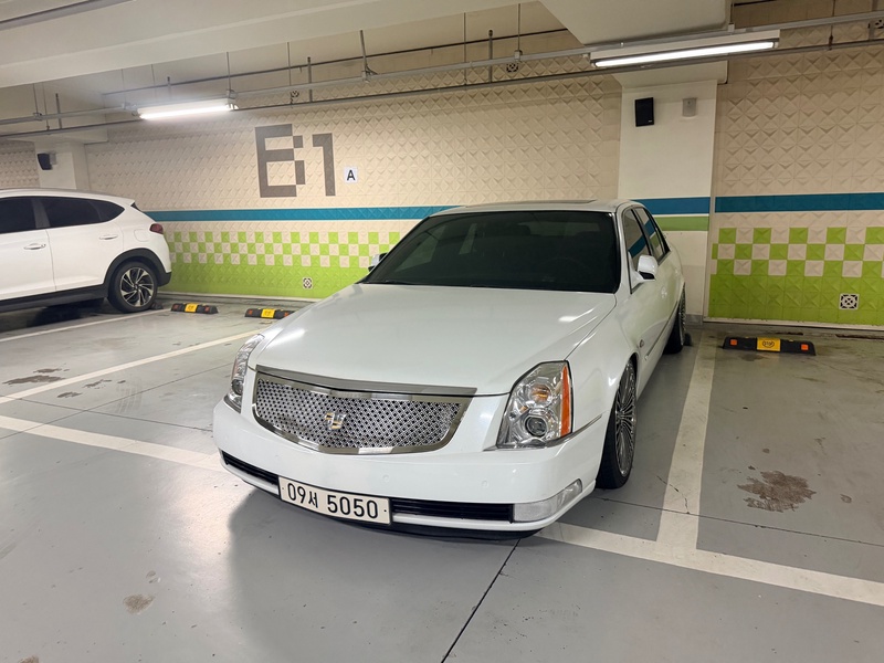 Cadillac DTS