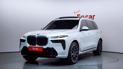 BMW X7 2025