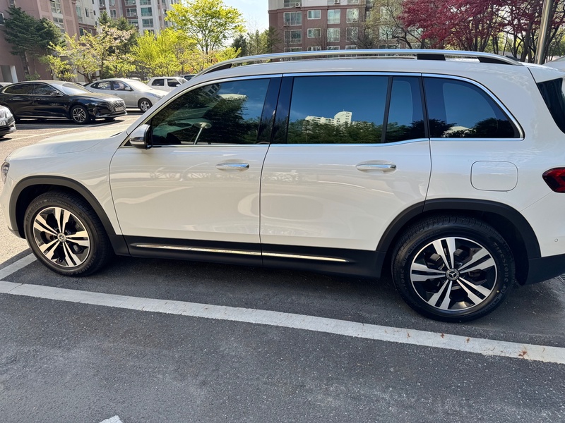 Mercedes-Benz GLB-Class