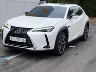 Lexus UX 2019