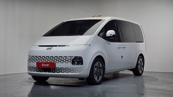 Hyundai Staria 2022