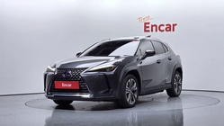 Lexus UX 2022