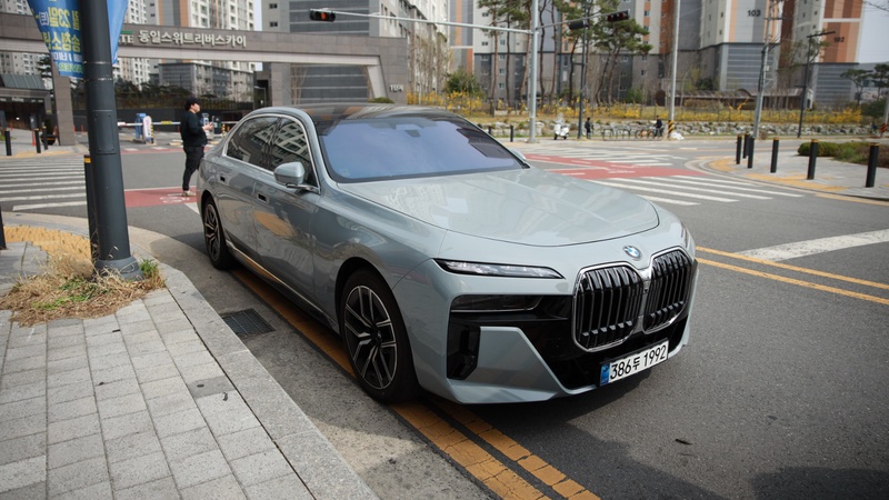 BMW 7 Series