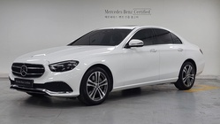 Mercedes-Benz E-Class 2022