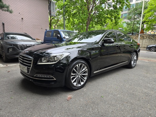 Hyundai Genesis 2014
