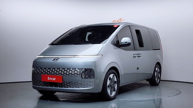 Hyundai Staria 2021