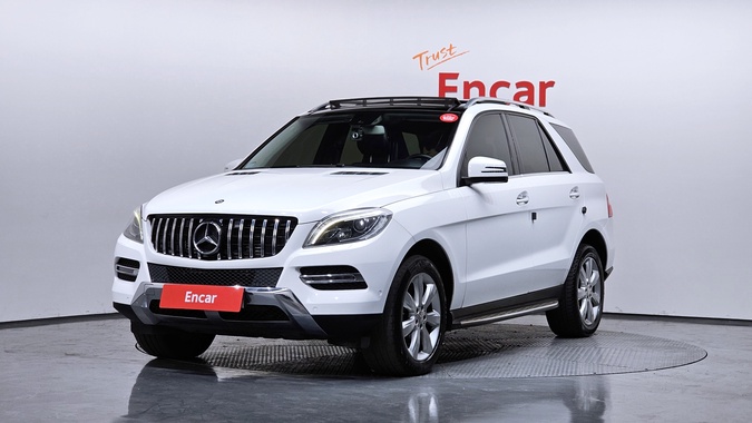 Mercedes-Benz M-Class 2015