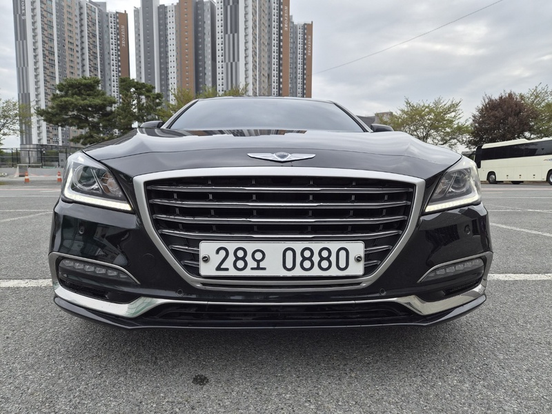 Hyundai Genesis