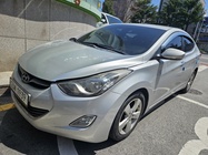 Hyundai Avante 2010