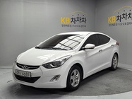 Hyundai Avante 2011