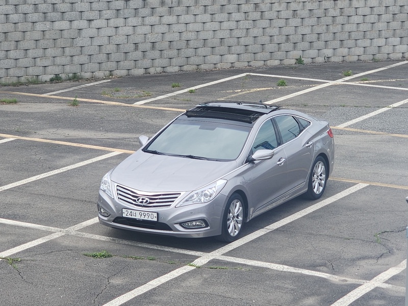 Hyundai Grandeur