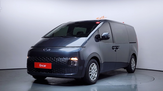 Hyundai Staria 2023