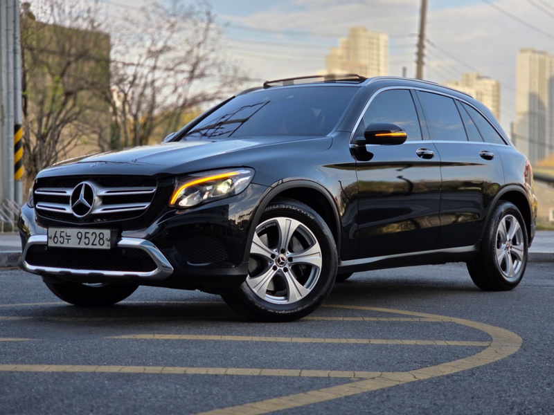 Mercedes-Benz GLC-Class